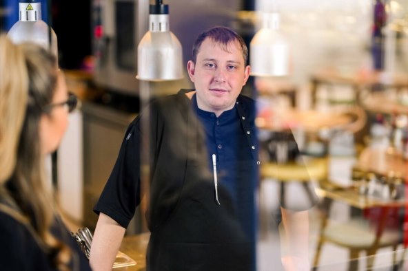 chef Filip Horvat (2).jpg