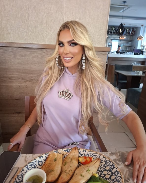 Ava Karabatić