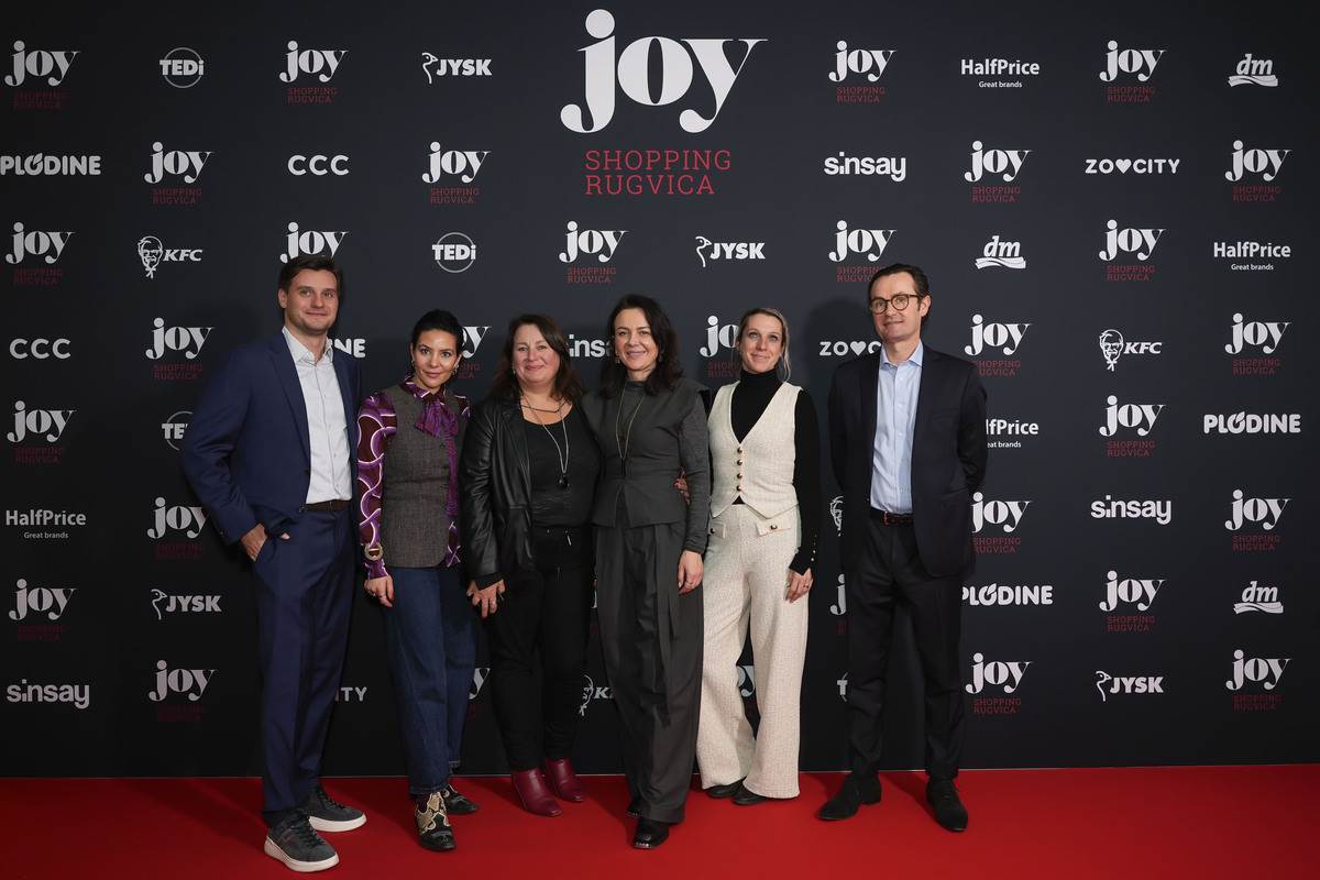 ROS & Frey Team - Nikola Grđan, Nura Al Deri, Elke Schopf, Sanda Lukić, Tanja Kapl, Francois Xavier Anglade.jpg