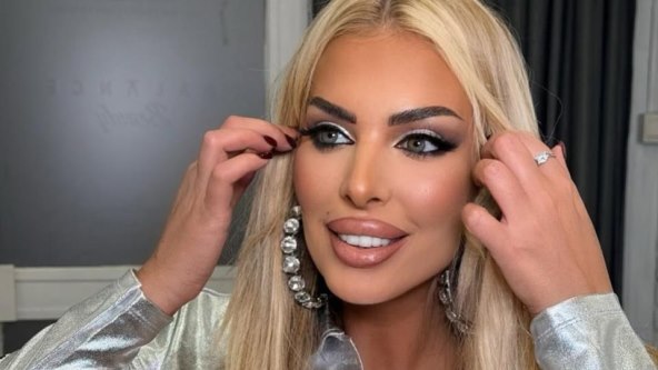 ava karabatić