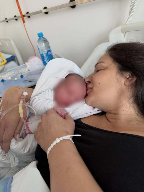 Matea Vanjorek rodila sina