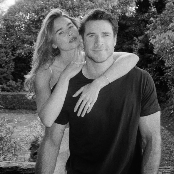 Liam Hemsworth i Gabriella Brooks