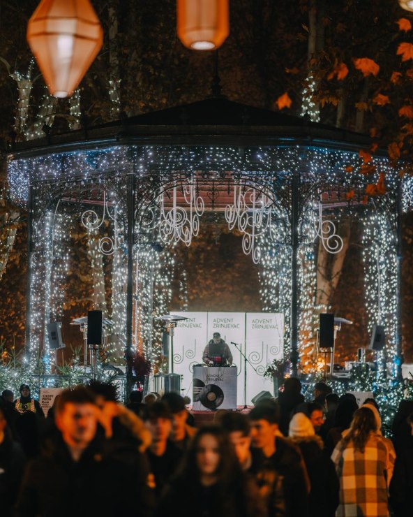 Advent 6.jpg