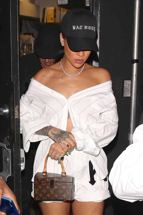 Rihanna 2016