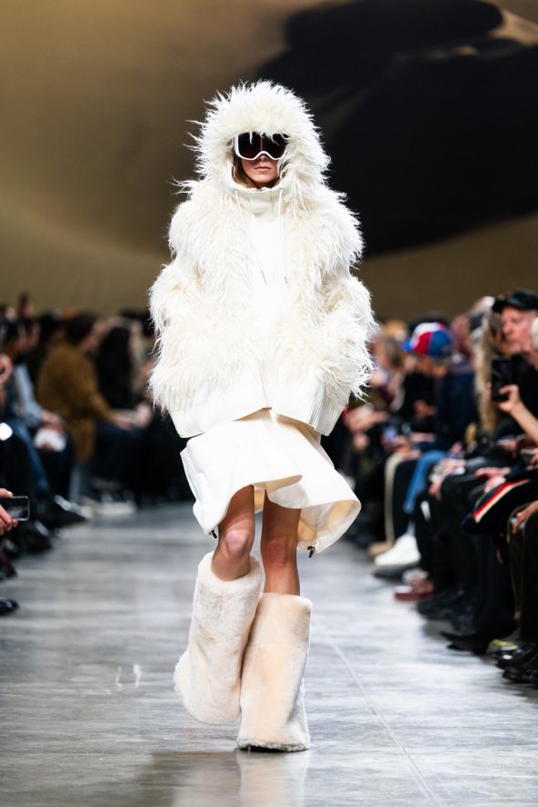Sacai AW25