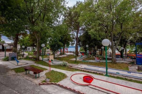 Paviljoni Slaven (Selce)