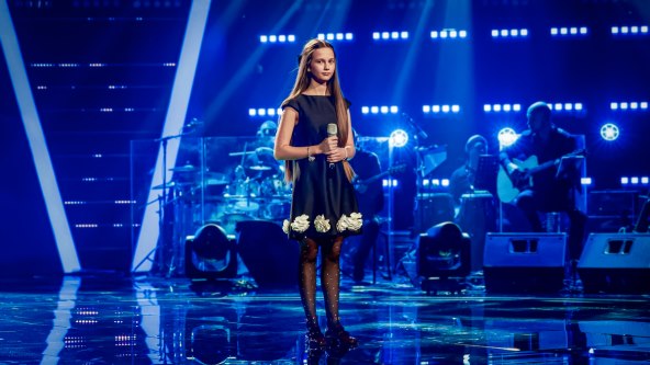 ANA AJDUKOVIĆ_01.jpg