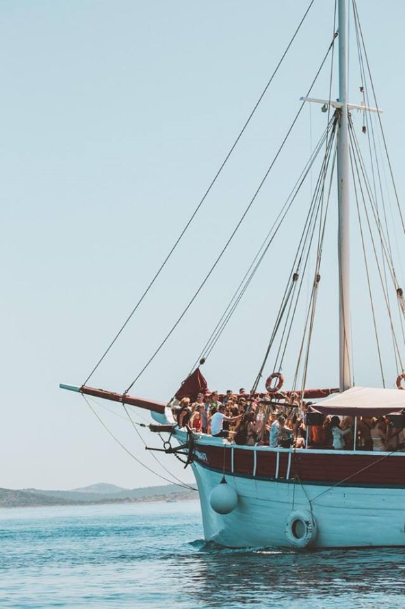 Ljetna glazbena rapsodija u Tisnom samo što nije počela