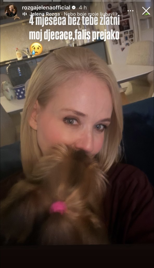 Jelena Rozga sa psom
