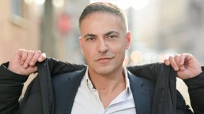 Adrian De Vrgna