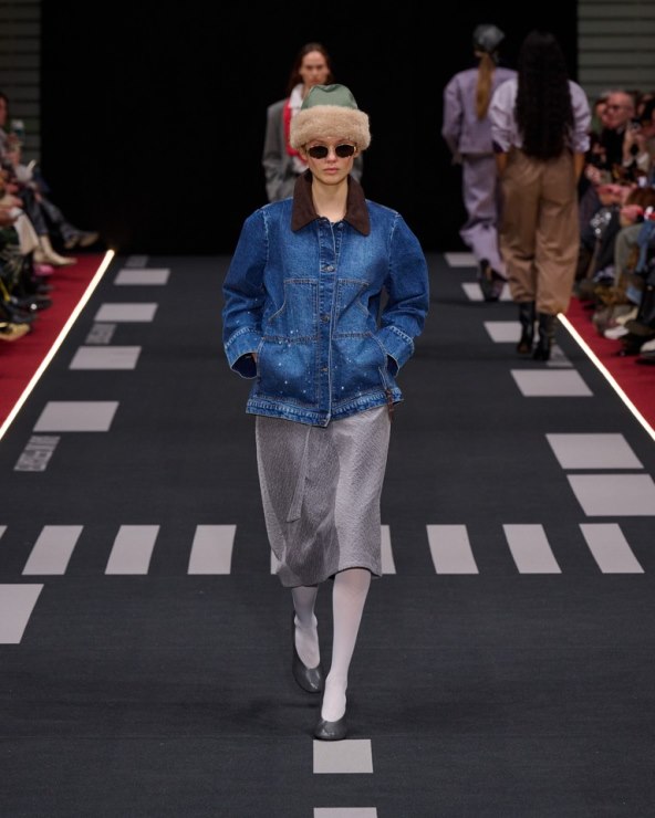 AW26-Copenhagen-Fashion-Week-Baum-und-Pferdgarten-Runway-4x5-James-Cochrane-15.jpg