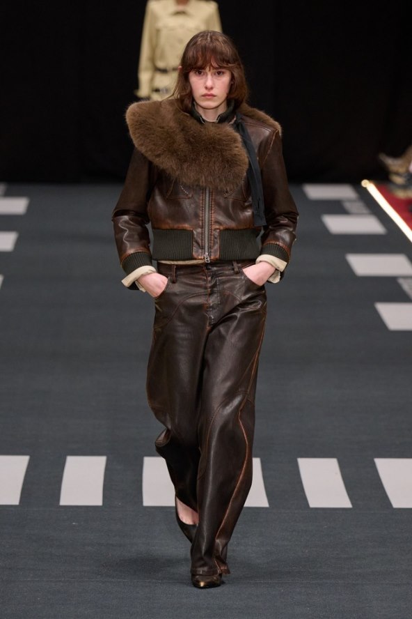 AW26-Copenhagen-Fashion-Week-Baum-und-Pferdgarten-Runway-2x3-James-Cochrane-1.jpg