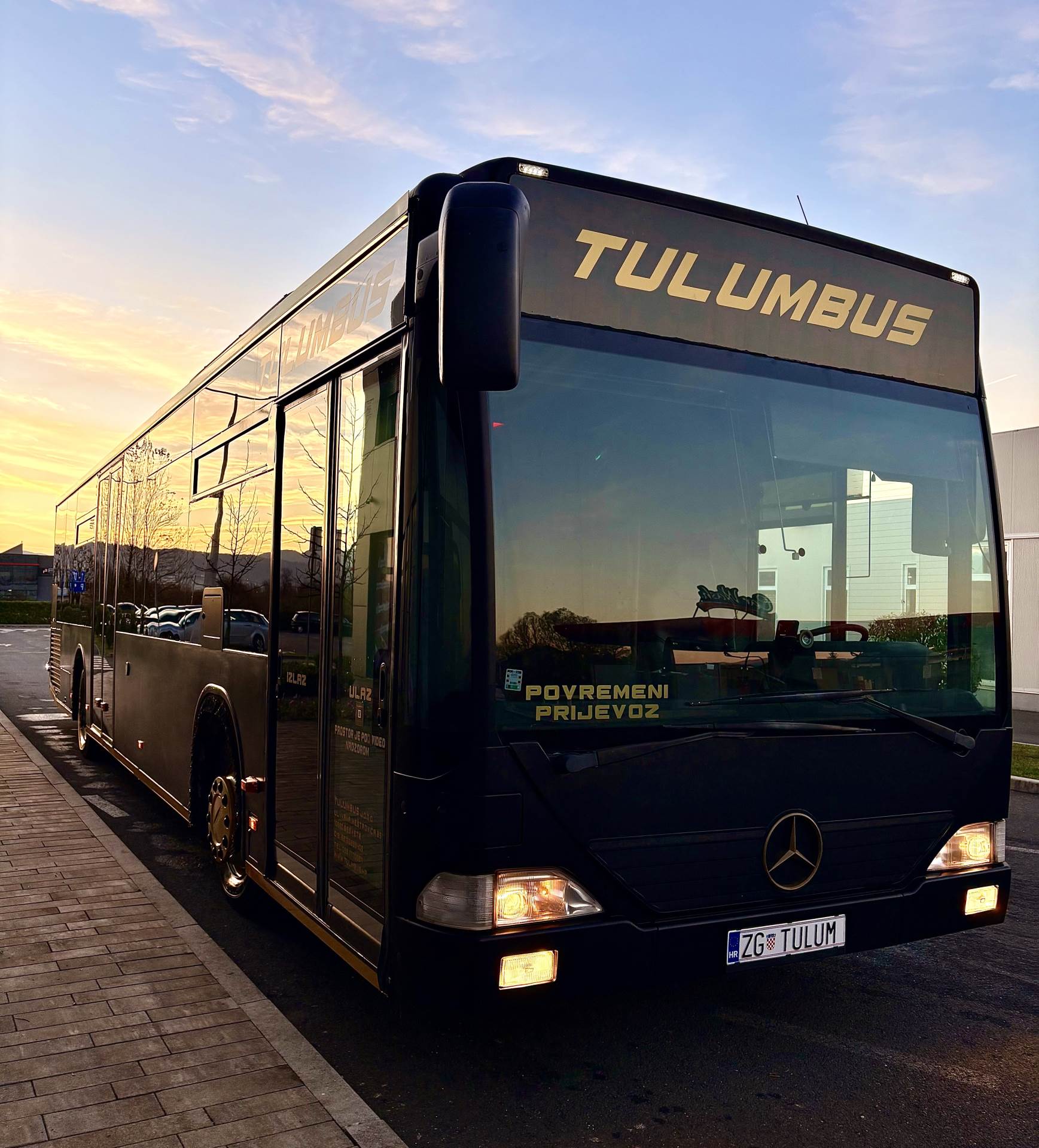 Tulumbus 1.jpeg