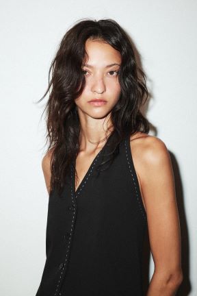 01255775800-a3.jpg