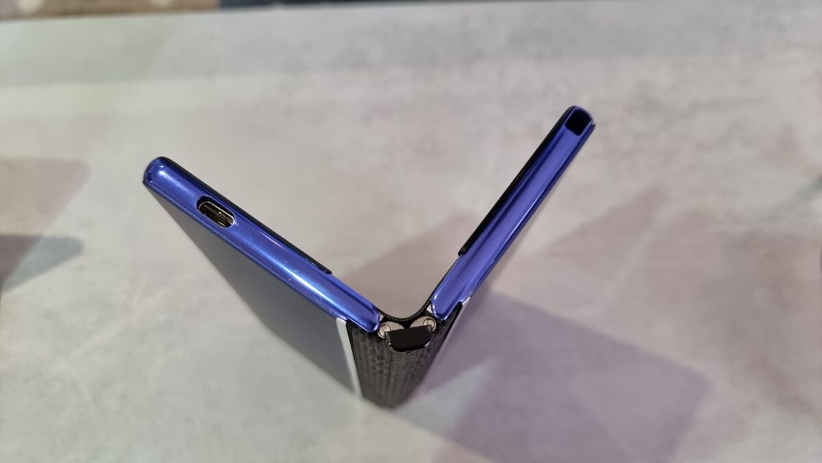 TCL 360-stupanjski savitljivi ekran (4).jpg