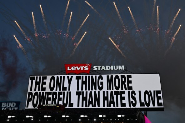 Bad Bunny Hal Time Super Bowl 2026