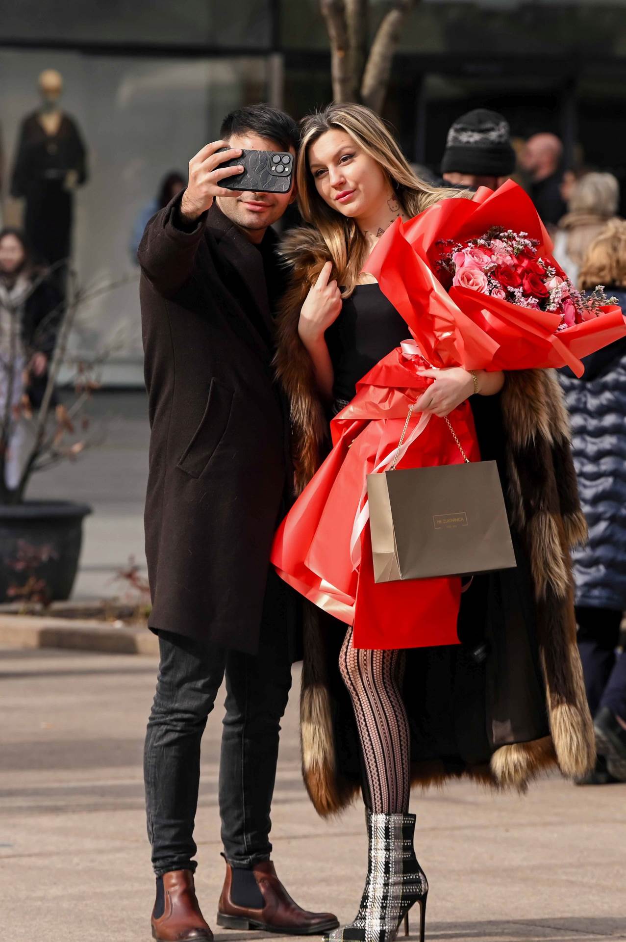 Maneken i influencer Michel Bakić na špici