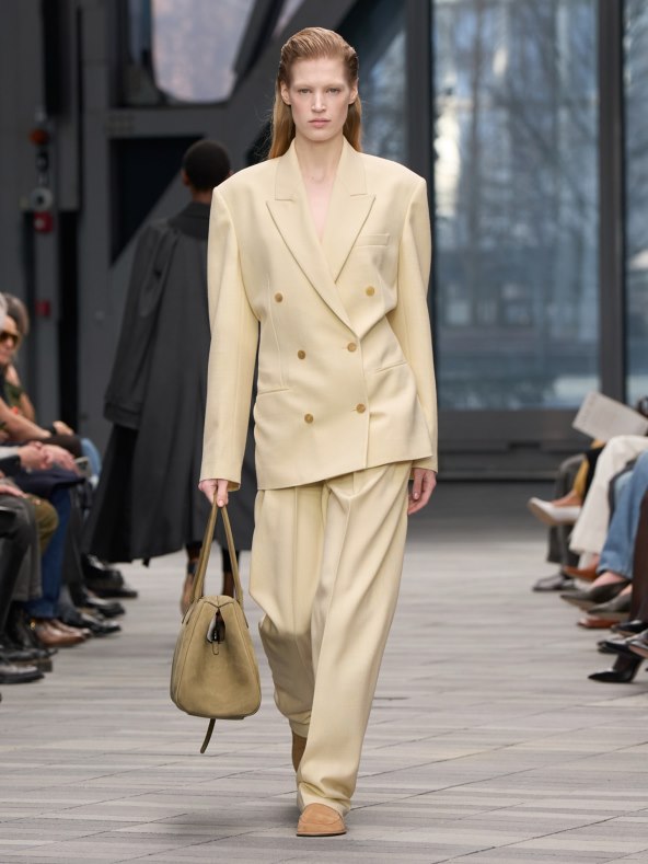 Calvin Klein Collection Fall 2026 by Veronica Leoni.
