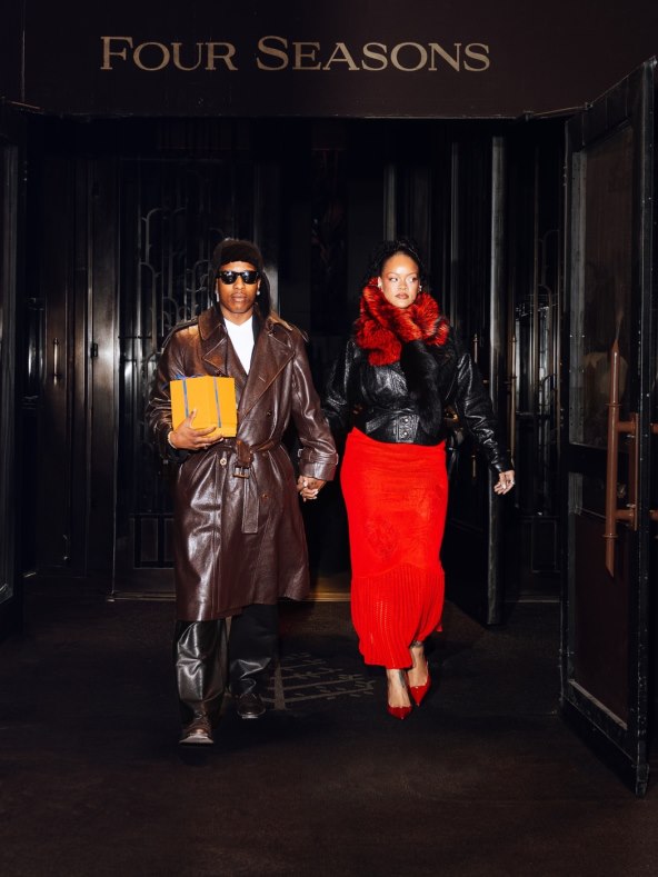 NYFW 2026 street style