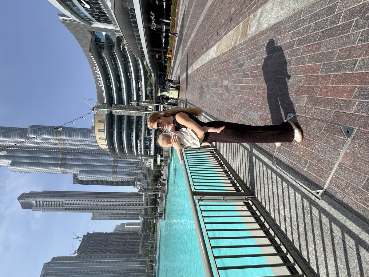 Pjevačica Nina Donelli za Story opisala odmor s 10-mjesečnom kćerkicom