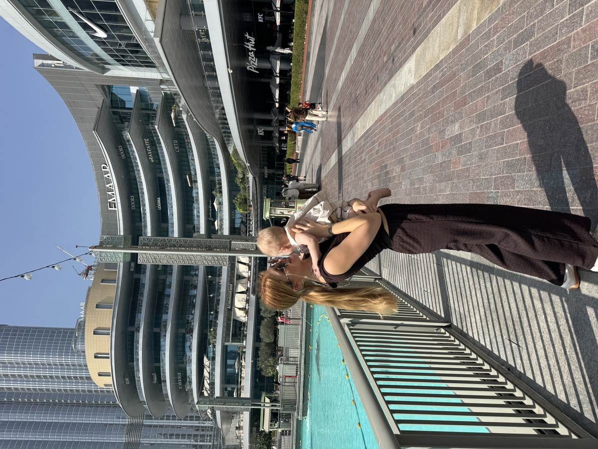 Pjevačica Nina Donelli za Story opisala odmor s 10-mjesečnom kćerkicom