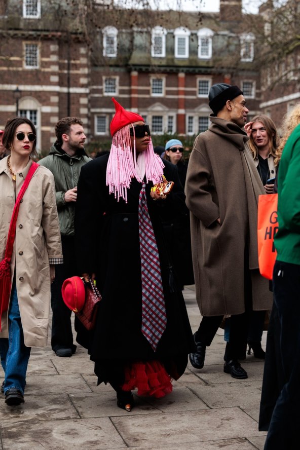 London fashion week FW26 street style