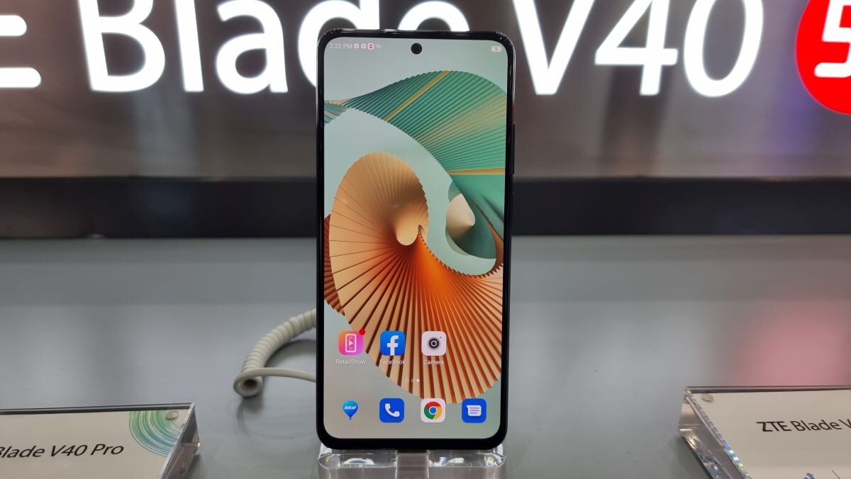 ZTE Blade V40 Pro (3).jpg