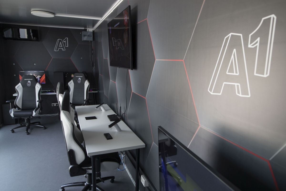 A1 Gaming Hub.JPG