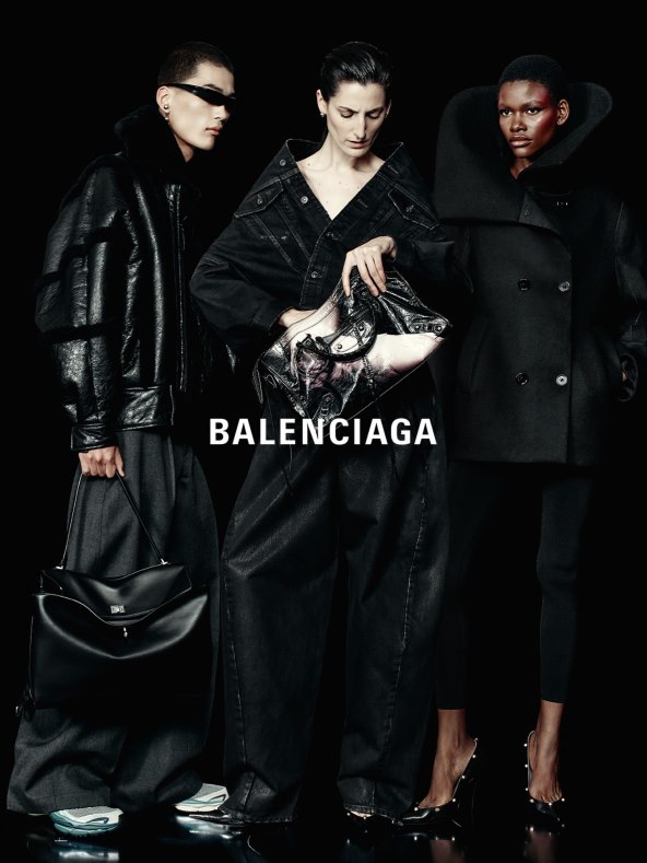 Balenciaga Sam Levinson revija