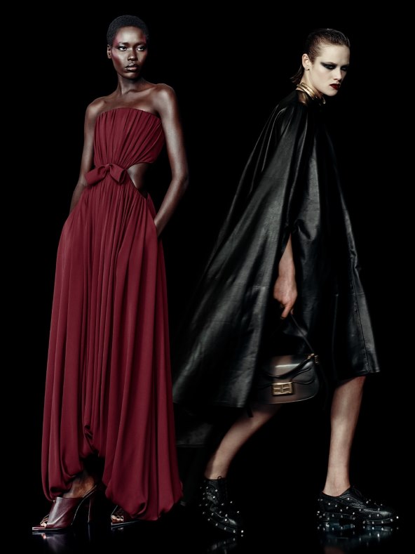 Balenciaga Sam Levinson revija