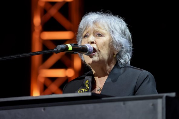 meri cetinić