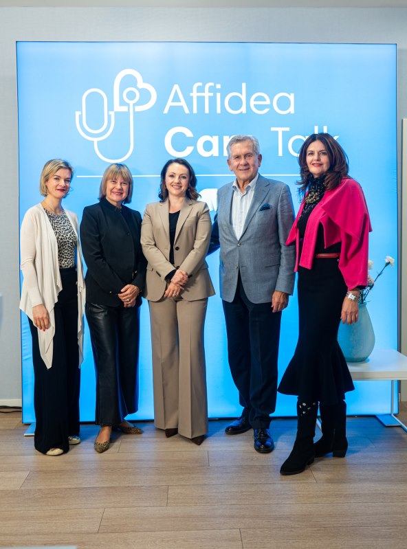 Stručni tim liječnika Affidea poliklinika, Ana Marija Krznarić Lovošević, Doc. Marija Milićević, Marijana Pašalić, CEO Affidea Hrvatska, prof. dr. sc. Damir Eljuga,  i Prim. mr. sc. Marijana Gulin