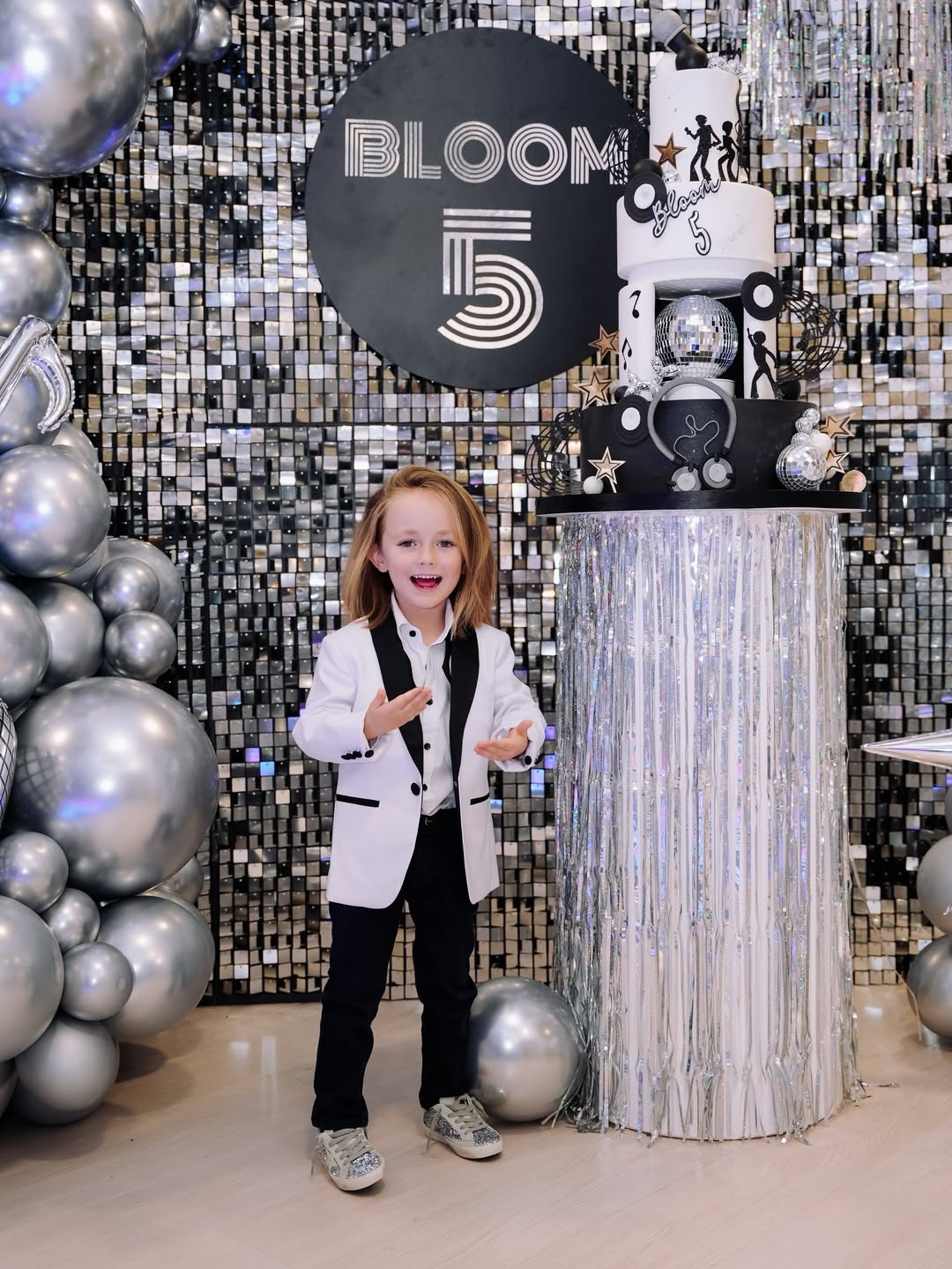 Nek ti je najsretniji 5. rodjendan ljubavi moja najveca 🎂❤️🥰🥳🤩 Ti si najveselije, najsladje (2).jpg