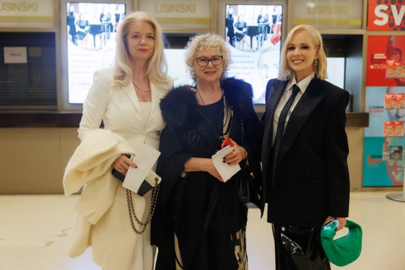 Vjekoslava Huljić, Snježana Grašo, Jelena Rozga