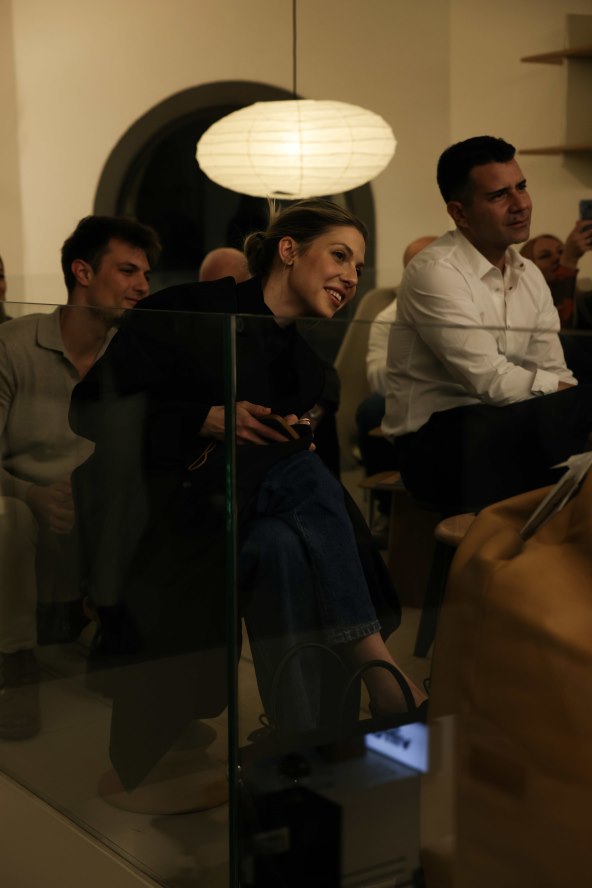 Themelia x Flos_06.jpg