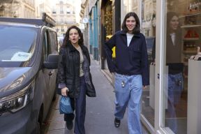 Pariz proljeće 2026 street style