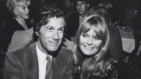Valerie Perrine.jpg