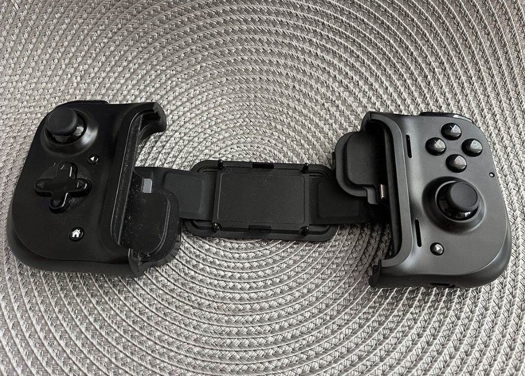 Razer Kishi kontroler (4).jpg