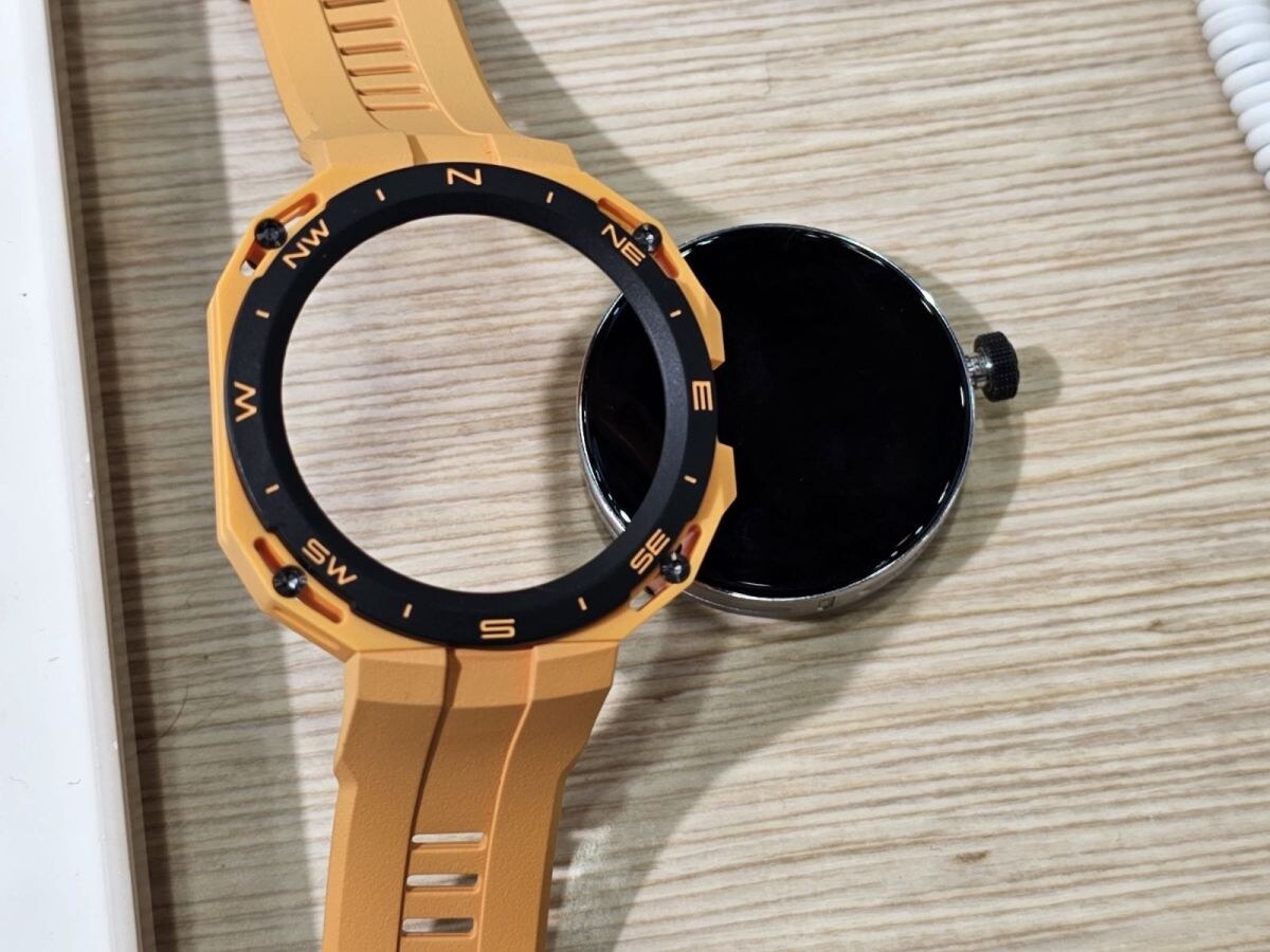 Huawei Watch GT Cyber (1).jpg