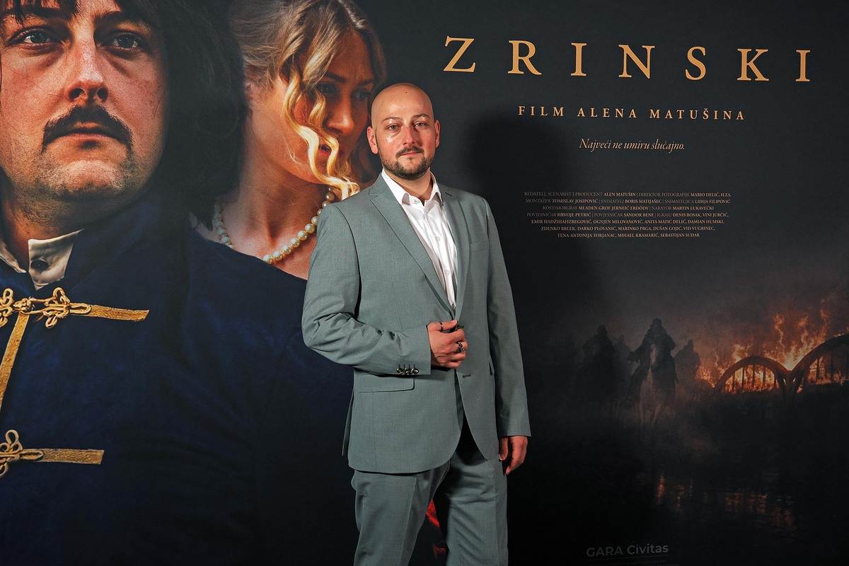 Denis Bosak.jpg