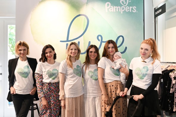 Pampers