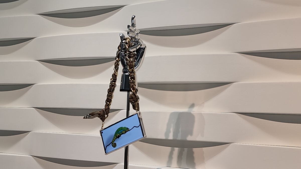 Honor V Purse (19).jpg