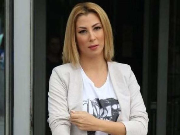 Trudna pjevačica započela zajednički život s dečkom koji ju je pretukao