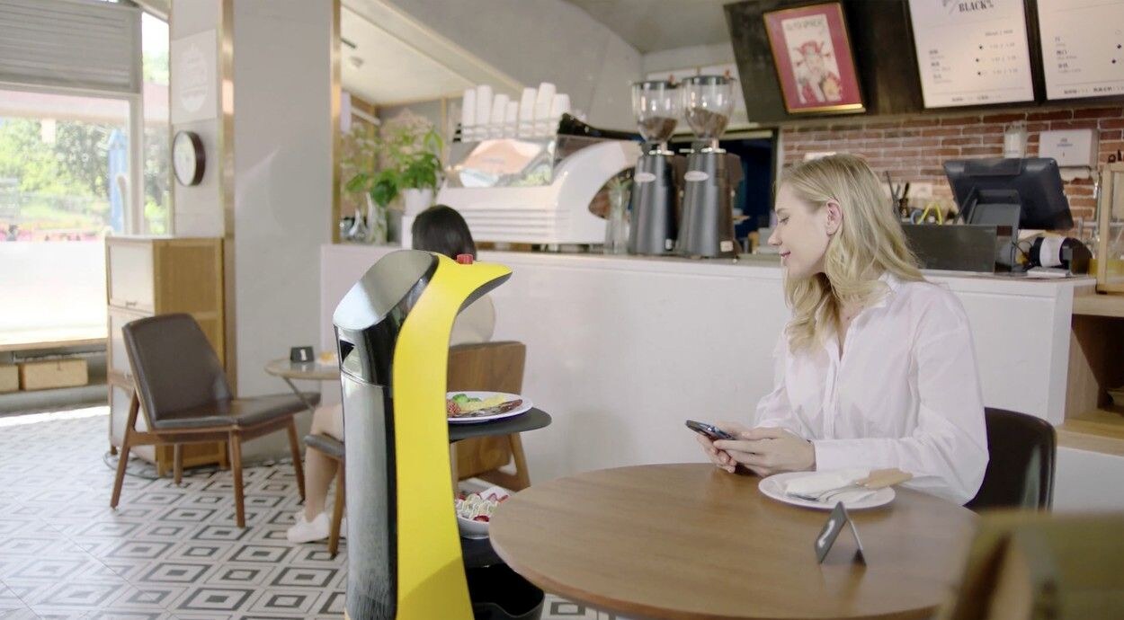 robot KettyBot Pro (10).jpg