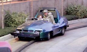 Halle Berry i Olivier Martinez u Disneylandu