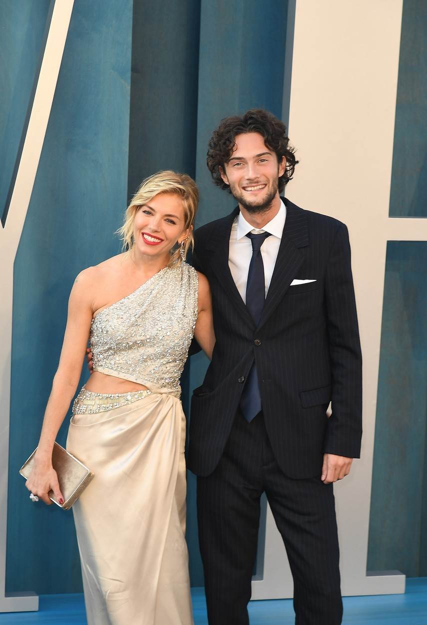 Sienna Miller i Oli Green