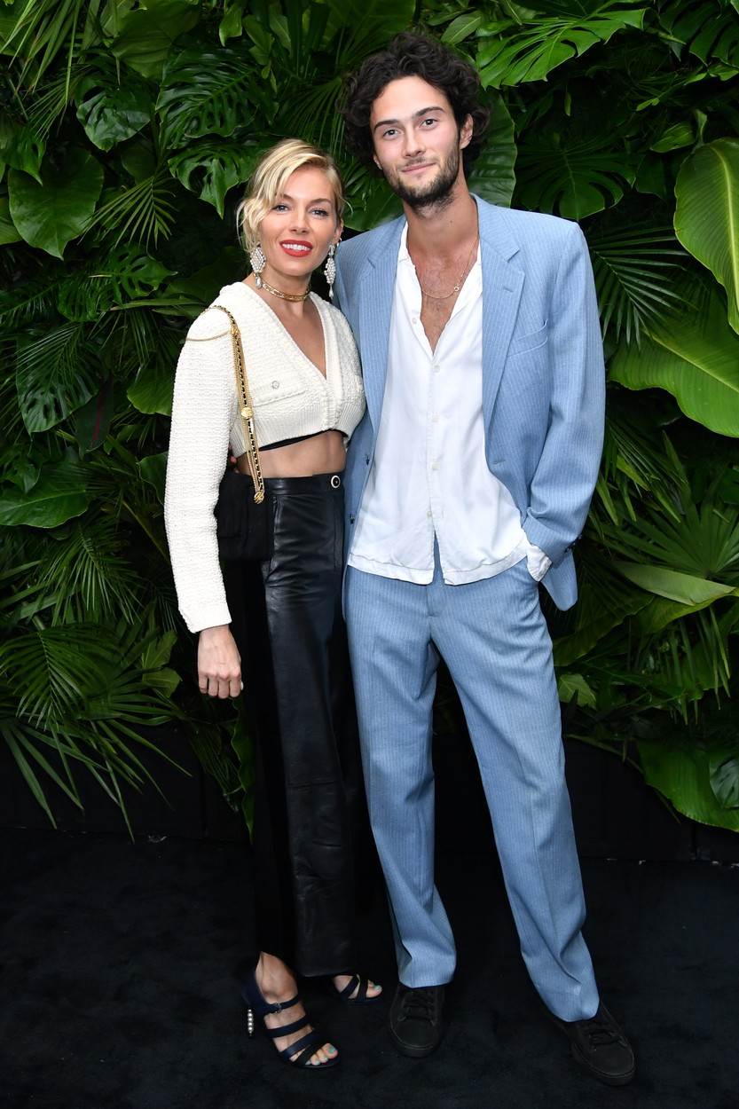 Sienna Miller i Oli Green