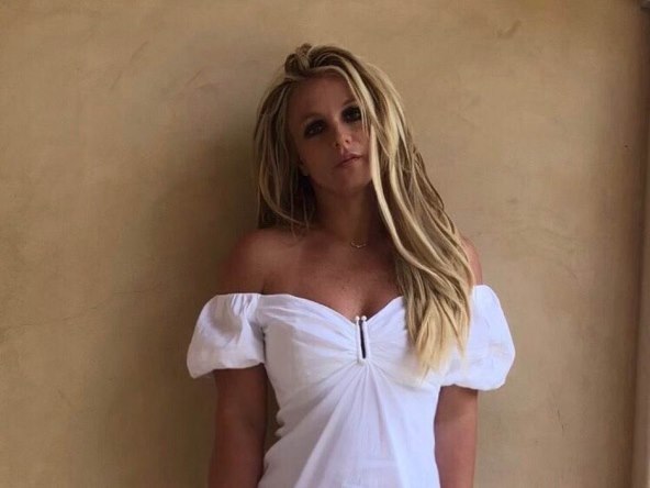 Uhićena slavna pjevačica Britney Spears