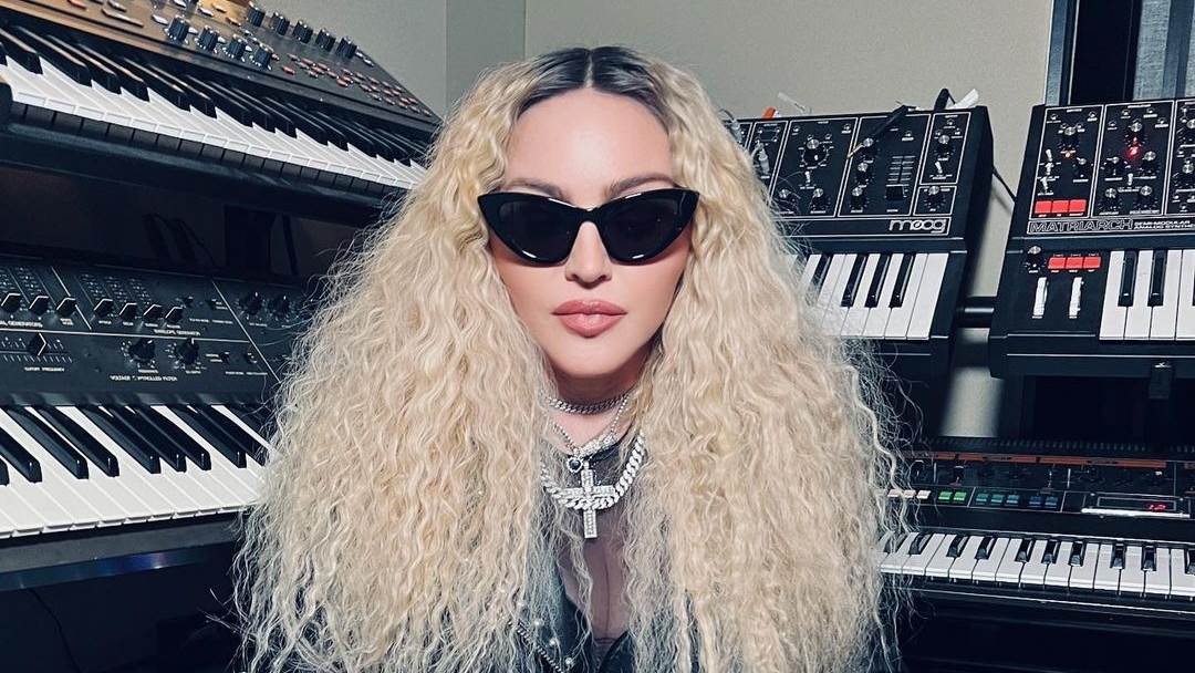 Madonna negira plastične operacije