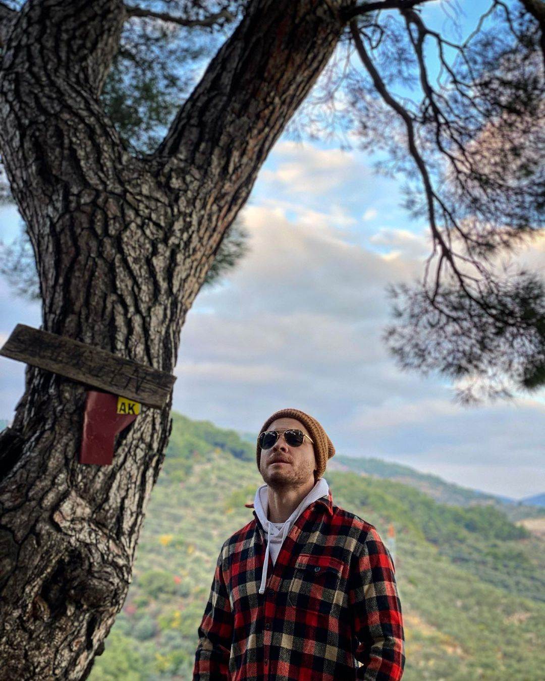 Prekid Kerema Bursina i Hande Ercel